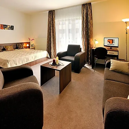 Melrose 3* براتسيلافا